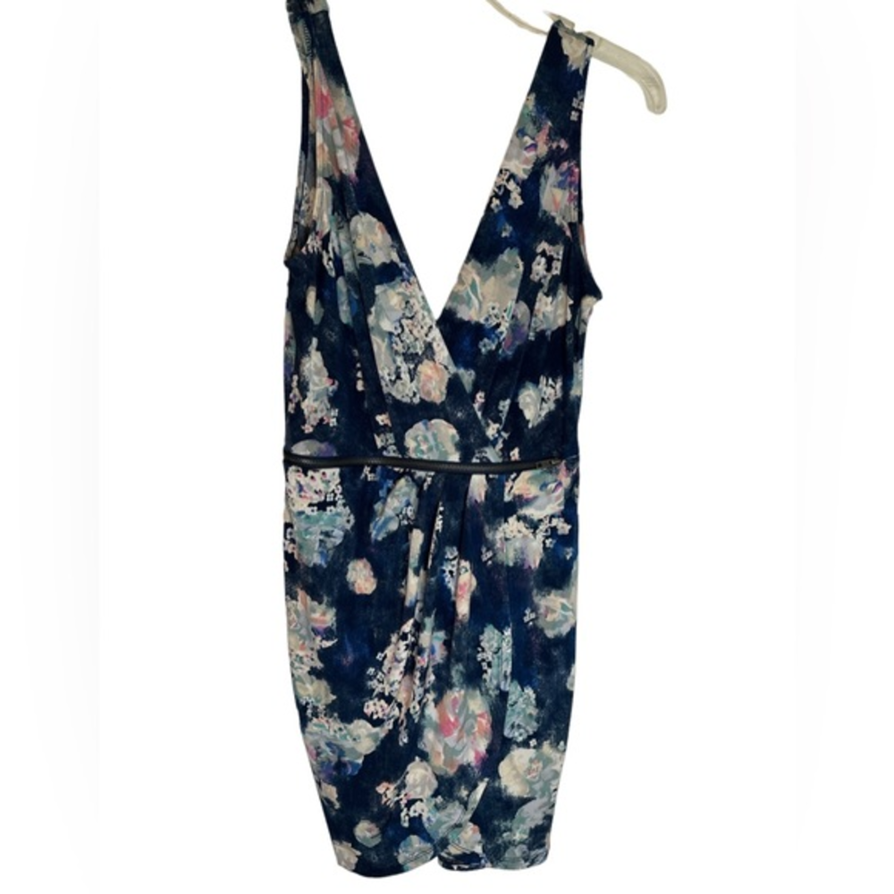 BCBGeneration navy Floral Dress Size 2‎